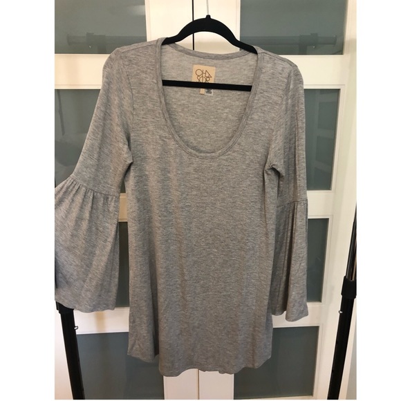 JERSEY FLARED SLEEVE HI-LO DRESS by CHASER brand - Picture 5 of 5